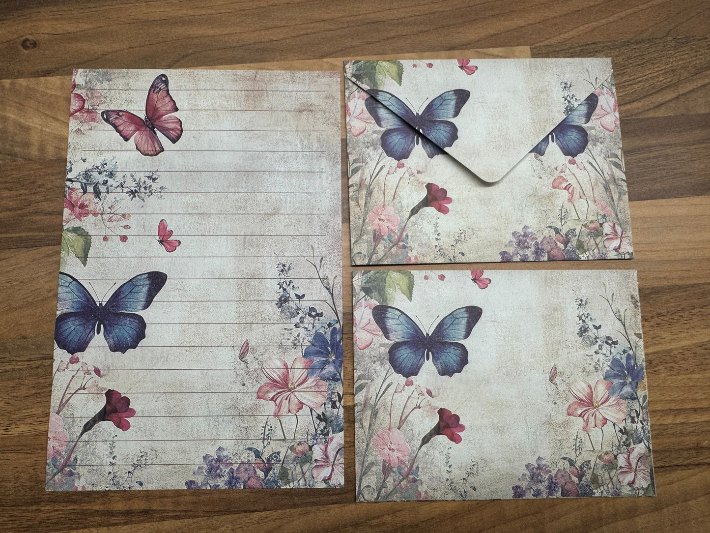 Butterfly Garden Writing Set